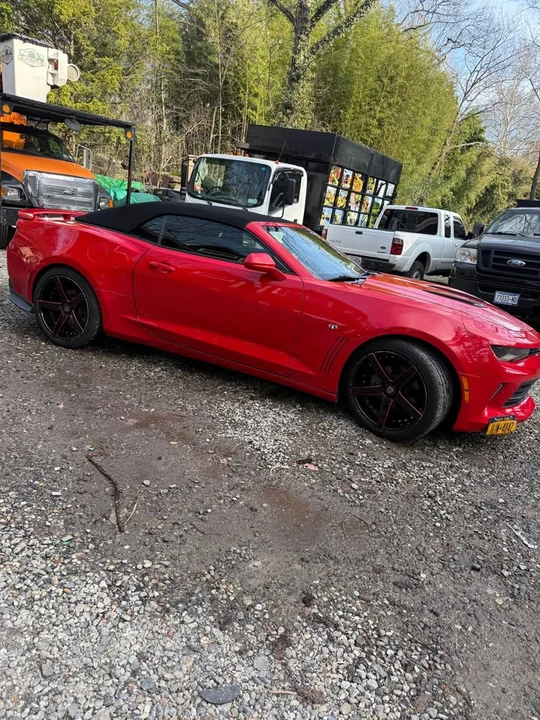 2017 Chevrolet Camaro SS 6th Gen - Image 2 of 15