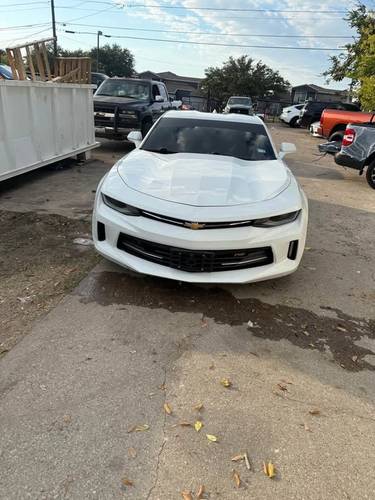 2017 Chevrolet Camaro 6th Gen - Image 5 of 10
