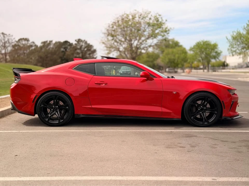 2017 Chevrolet SS - Image 7 of 12