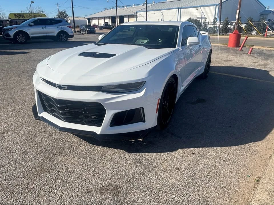 2017 Chevrolet Camaro SS 6th Gen - Image 2 of 9