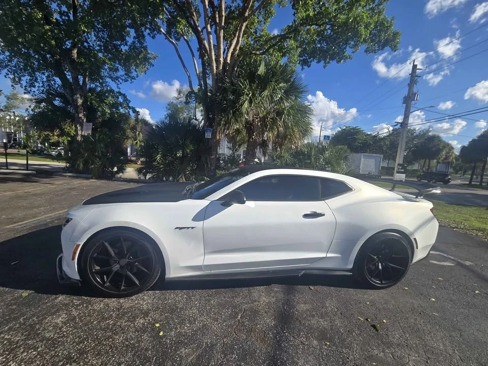 2017 Chevrolet Camaro SS 6th Gen - Image 13 of 14