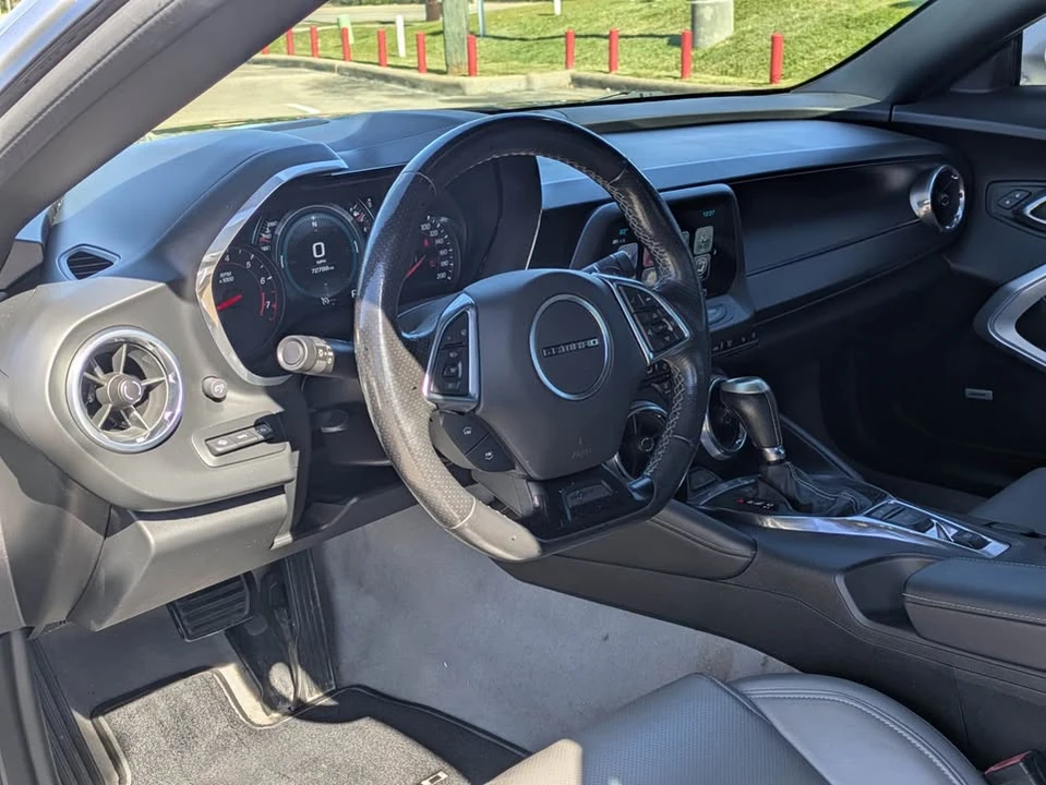 2017 Chevrolet Camaro SS 6th Gen - Image 9 of 19
