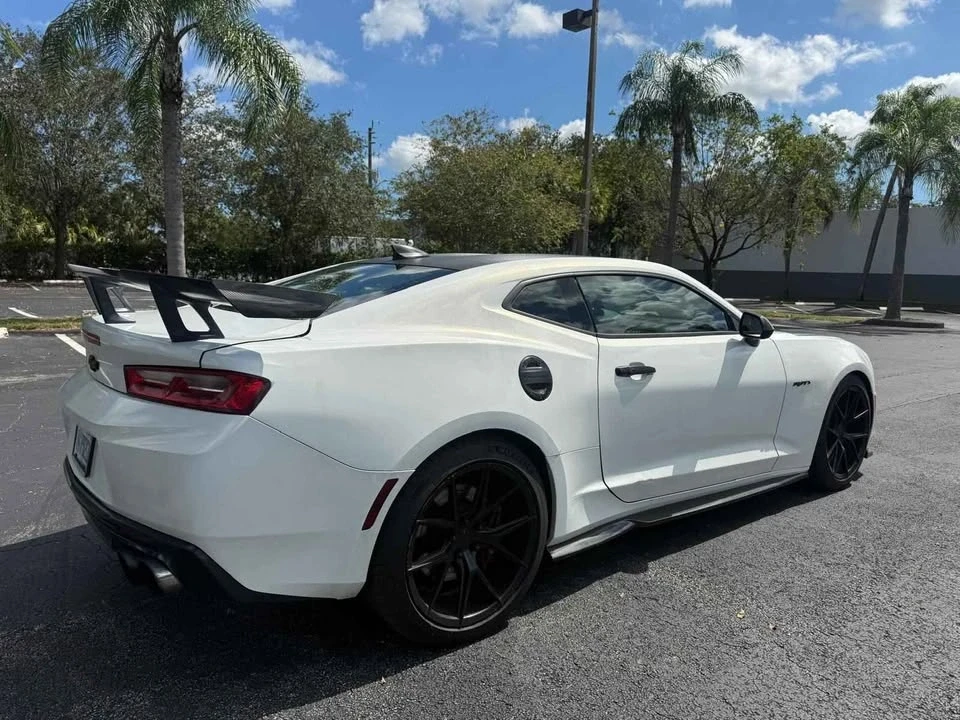 2017 Chevrolet Camaro SS 6th Gen - Image 4 of 20