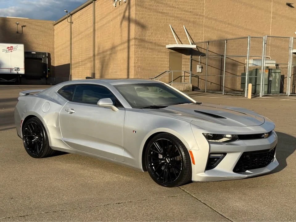 2017 Chevrolet Camaro SS 6th Gen - Image 2 of 17