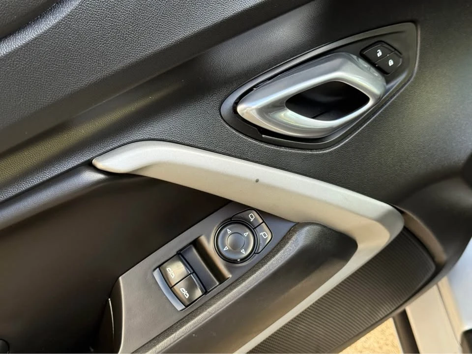 2017 Chevrolet Camaro SS 6th Gen - Image 8 of 17