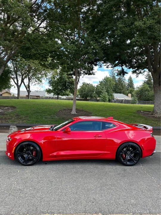 2017 Chevrolet Camaro SS 6th Gen - Image 3 of 17