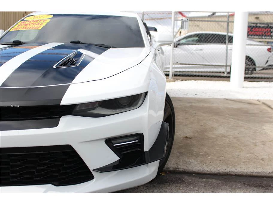 2017 Chevrolet Camaro SS 6th Gen - Image 5 of 17