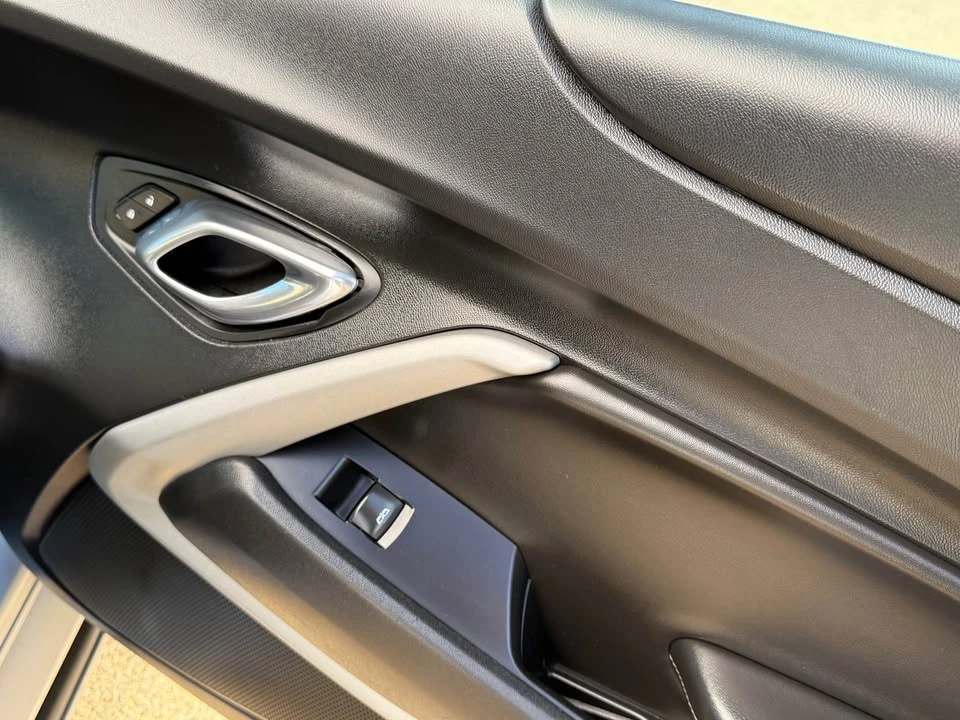 2017 Chevrolet Camaro SS 6th Gen - Image 16 of 19