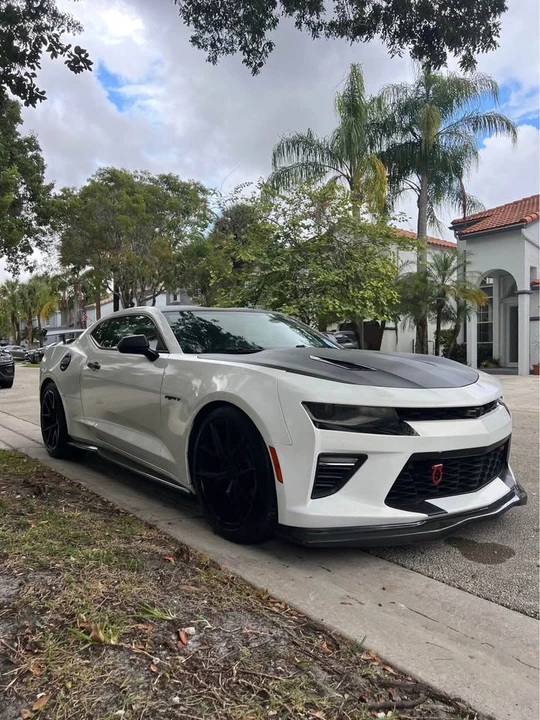 2017 Chevrolet Camaro SS 6th Gen - Image 2 of 8