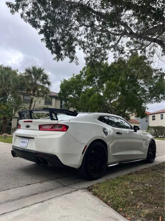 2017 Chevrolet Camaro SS 6th Gen - Image 4 of 8