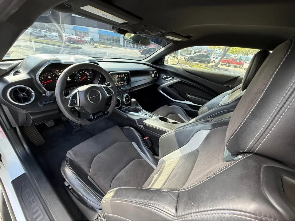2017 Chevrolet Camaro SS 6th Gen - Image 8 of 16