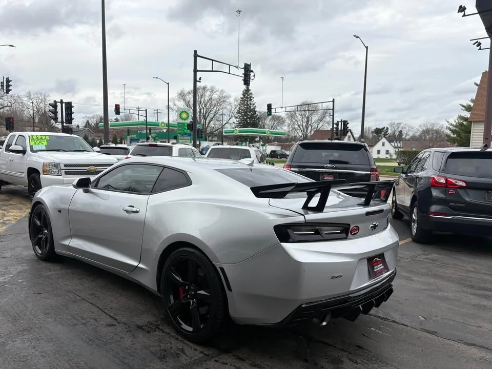 2017 Chevrolet Camaro SS 6th Gen - Image 9 of 17
