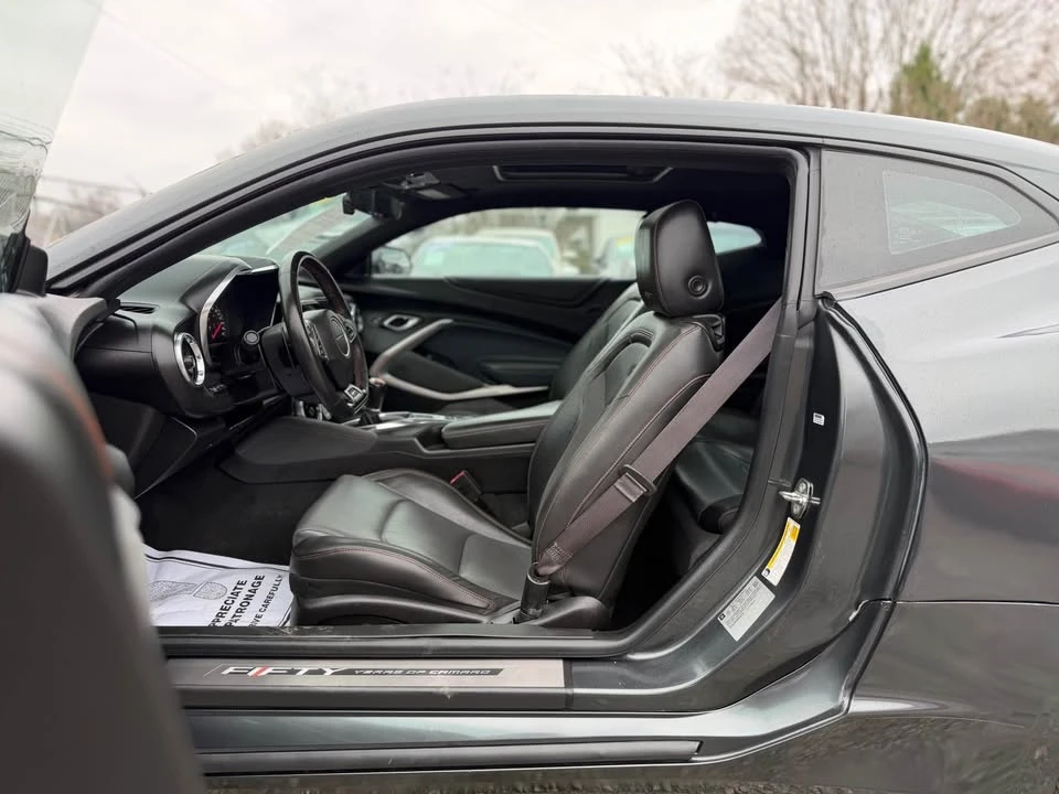 2017 Chevrolet Camaro SS 6th Gen - Image 11 of 17