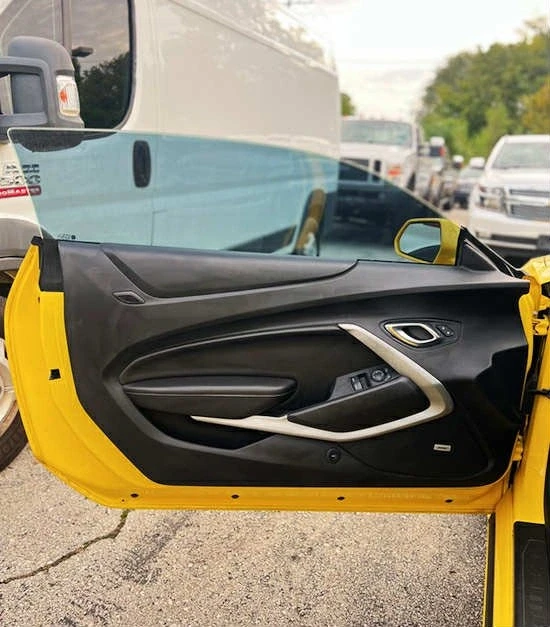 2017 Chevrolet Camaro 6th Gen - Image 16 of 19