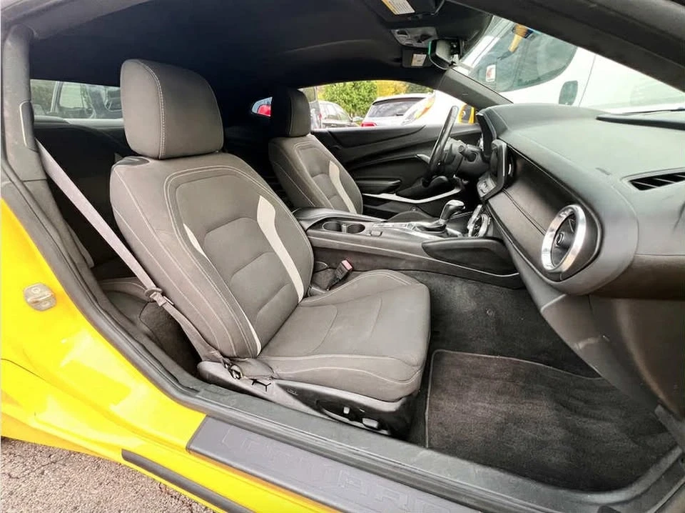 2017 Chevrolet Camaro 6th Gen - Image 10 of 19