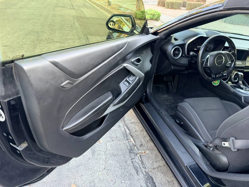 2017 Chevrolet Camaro 6th Gen - Image 10 of 16
