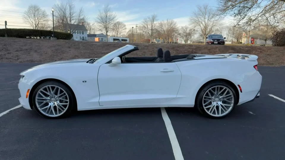 2017 Chevrolet Camaro 6th Gen - Image 11 of 17