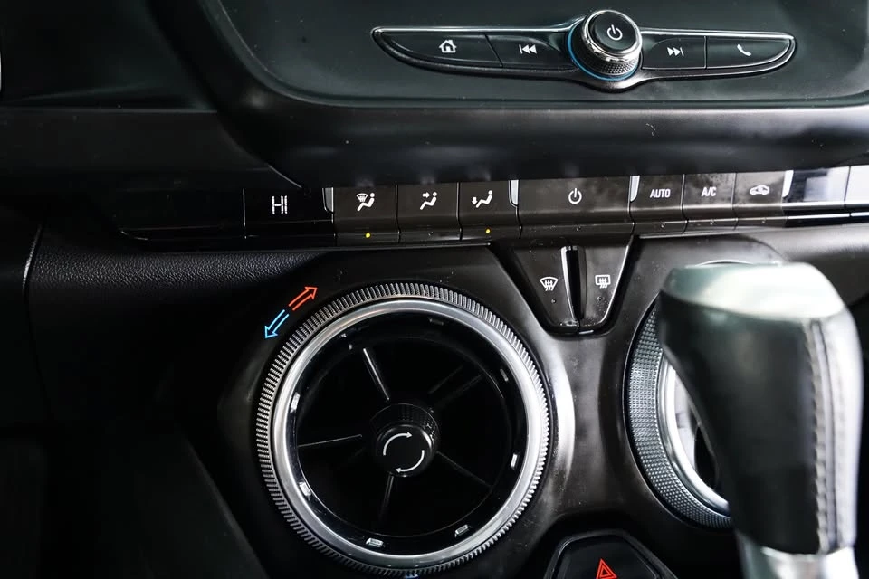2017 Chevrolet Camaro 6th Gen - Image 11 of 20