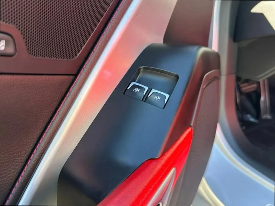 2017 Chevrolet Corvette C7 - Image 16 of 17
