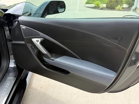 2017 Chevrolet Corvette C7 Z06 - Image 4 of 17