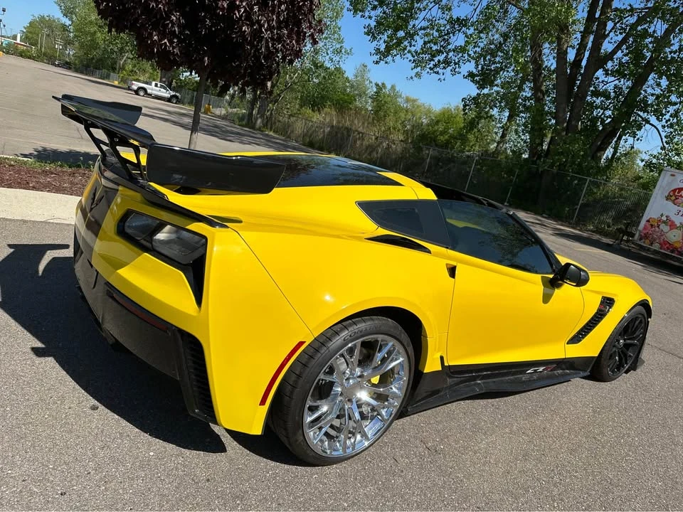 2017 Chevrolet Corvette C7 Z06 - Image 6 of 8