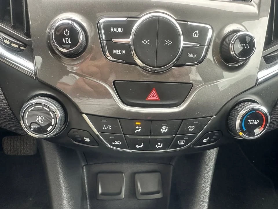 2017 Chevrolet Cruze - Image 10 of 10