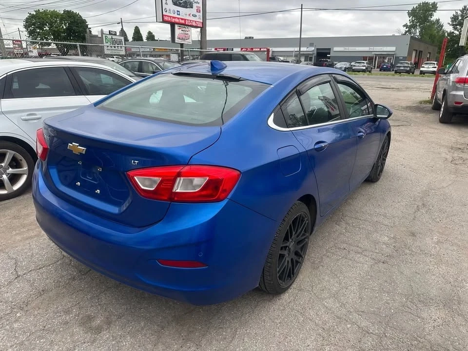 2017 Chevrolet Cruze - Image 4 of 10