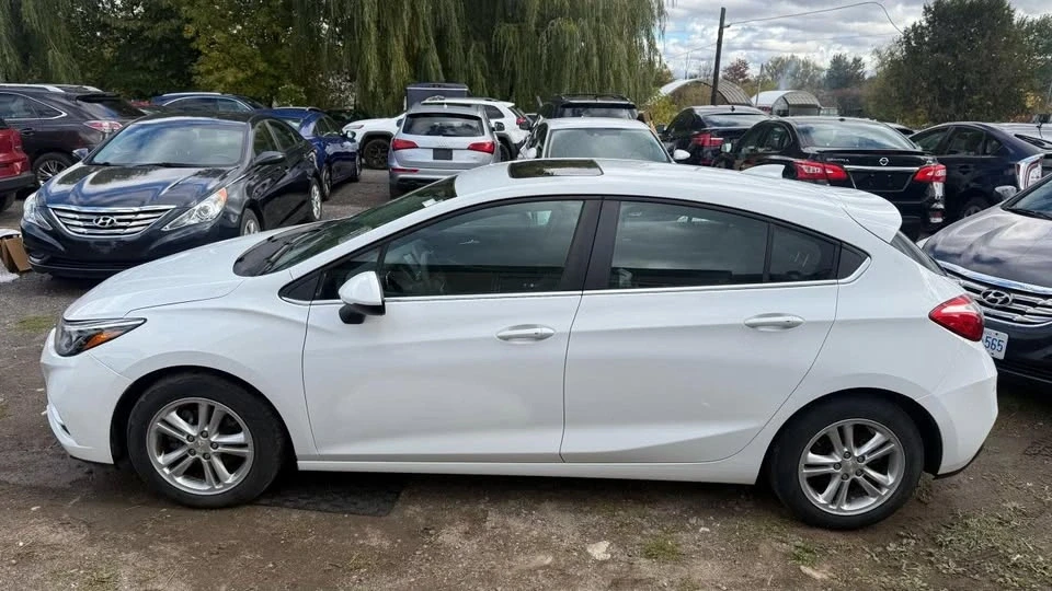 2017 Chevrolet Cruze - Image 2 of 20