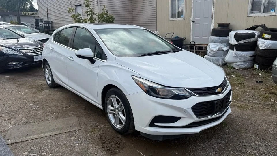 2017 Chevrolet Cruze - Image 8 of 20
