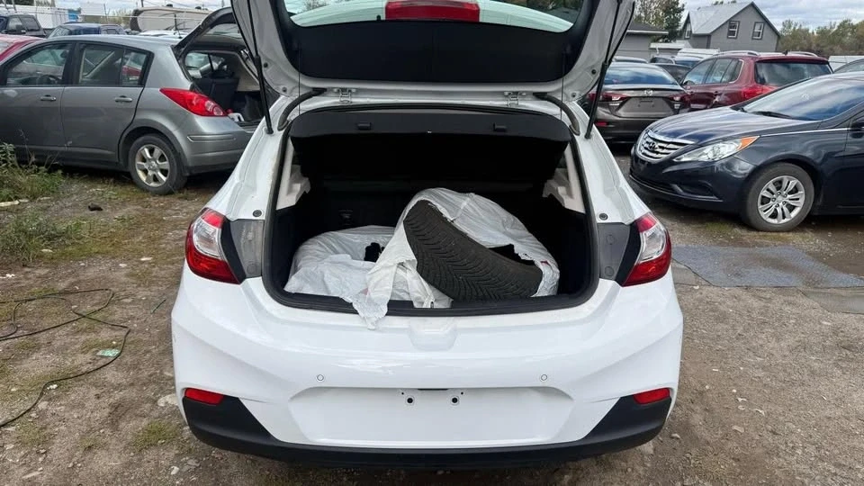 2017 Chevrolet Cruze - Image 5 of 20