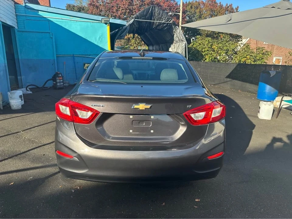 2017 Chevrolet Cruze - Image 16 of 19