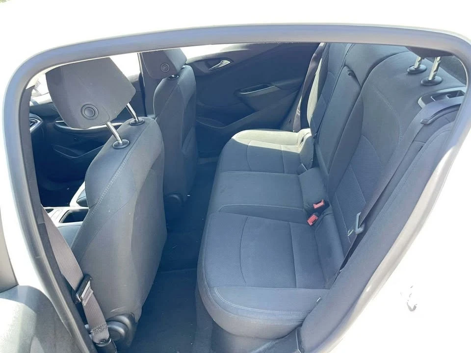 2017 Chevrolet Cruze - Image 4 of 4