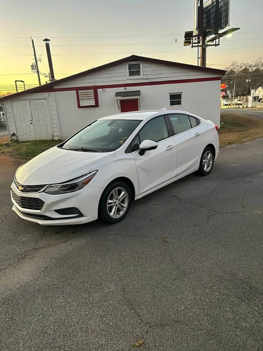 2017 Chevrolet Cruze - Image 4 of 7