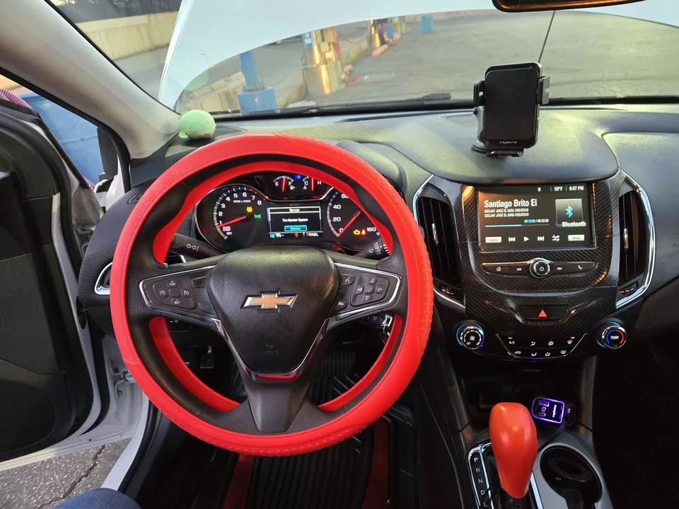 2017 Chevrolet Cruze - Image 10 of 10