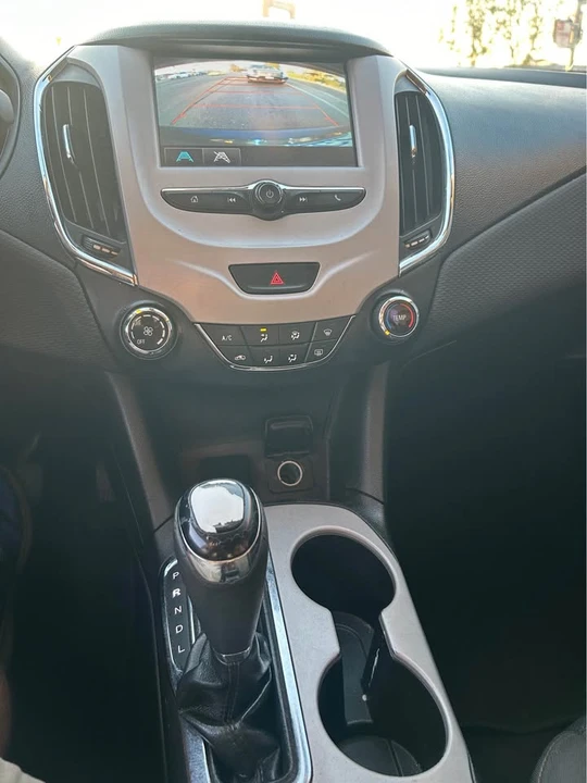 2017 Chevrolet Cruze - Image 7 of 8