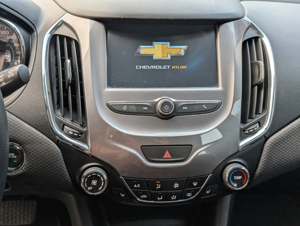 2017 Chevrolet Cruze - Image 12 of 20
