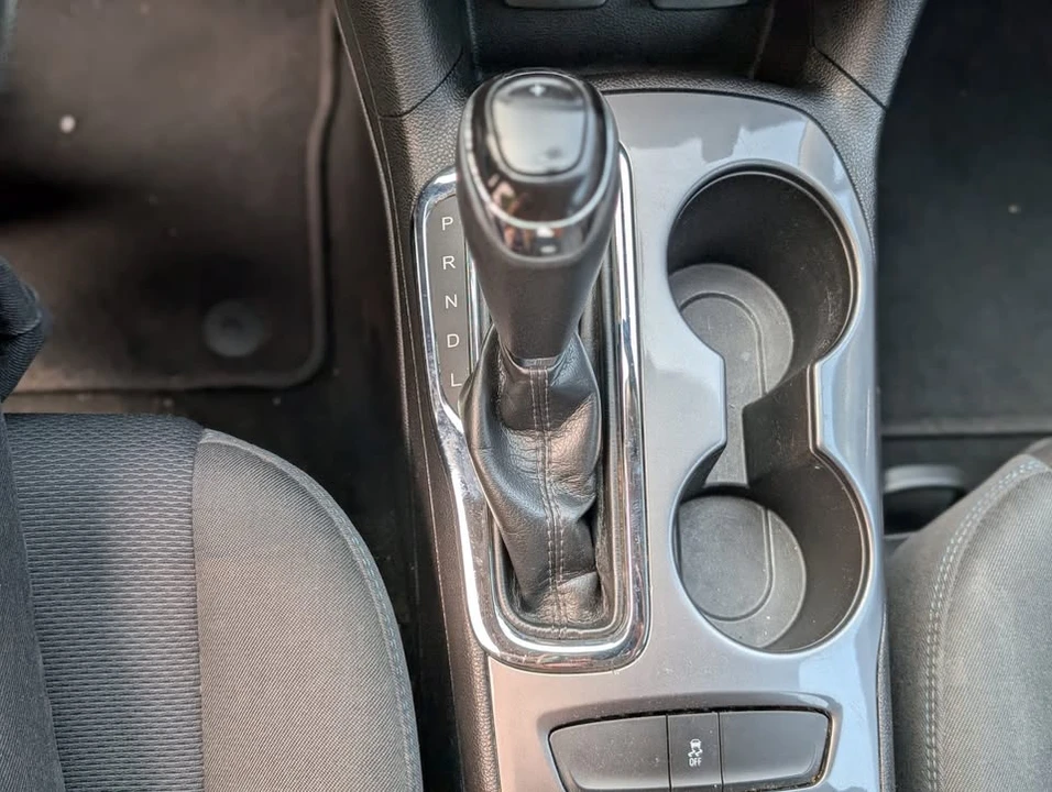 2017 Chevrolet Cruze - Image 14 of 20