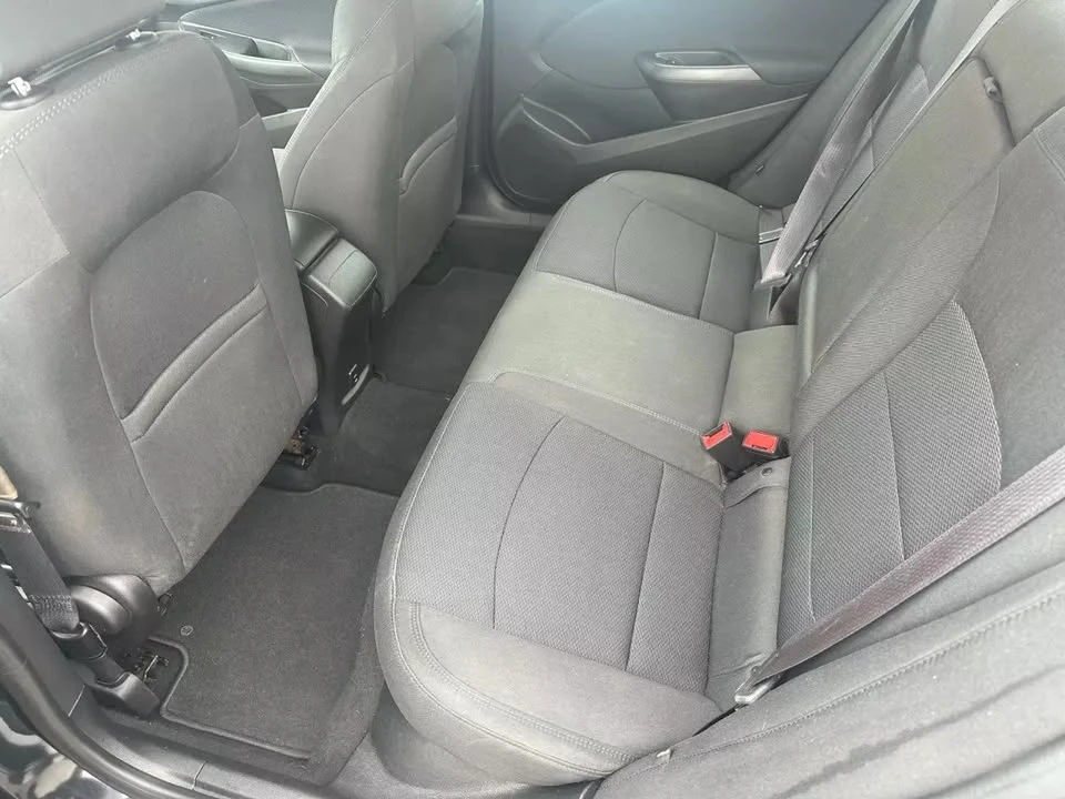 2017 Chevrolet Cruze - Image 11 of 12