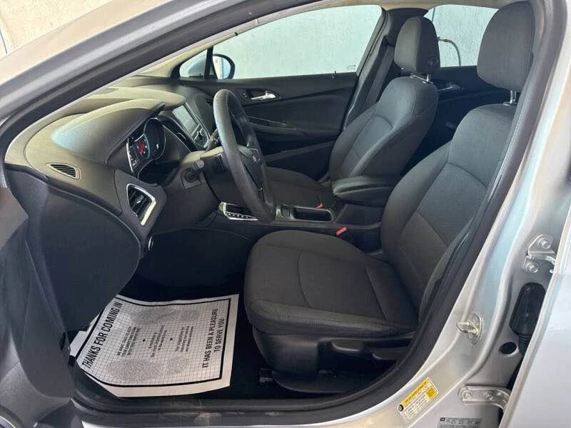 2017 Chevrolet Cruze - Image 6 of 14