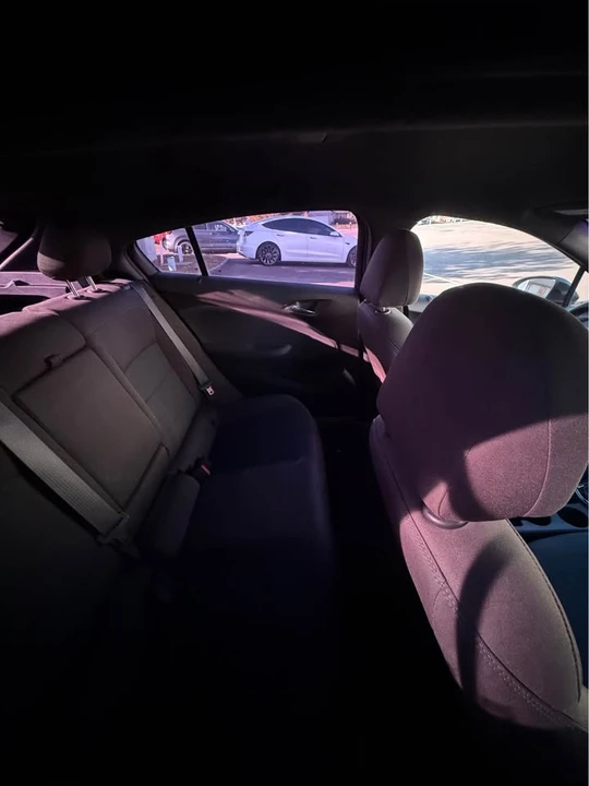 2017 Chevrolet Cruze - Image 7 of 10