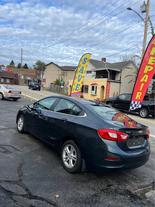 2017 Chevrolet Cruze - Image 5 of 13