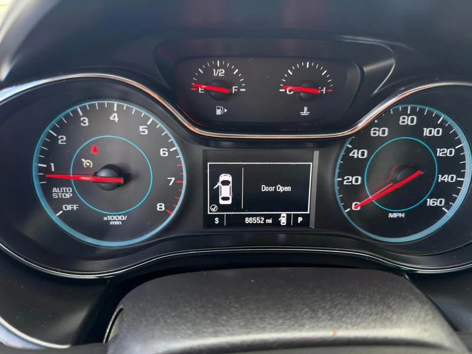2017 Chevrolet Cruze - Image 14 of 18