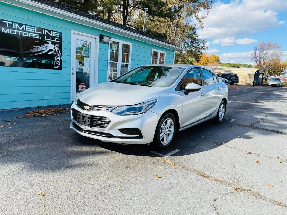2017 Chevrolet Cruze - Image 11 of 18