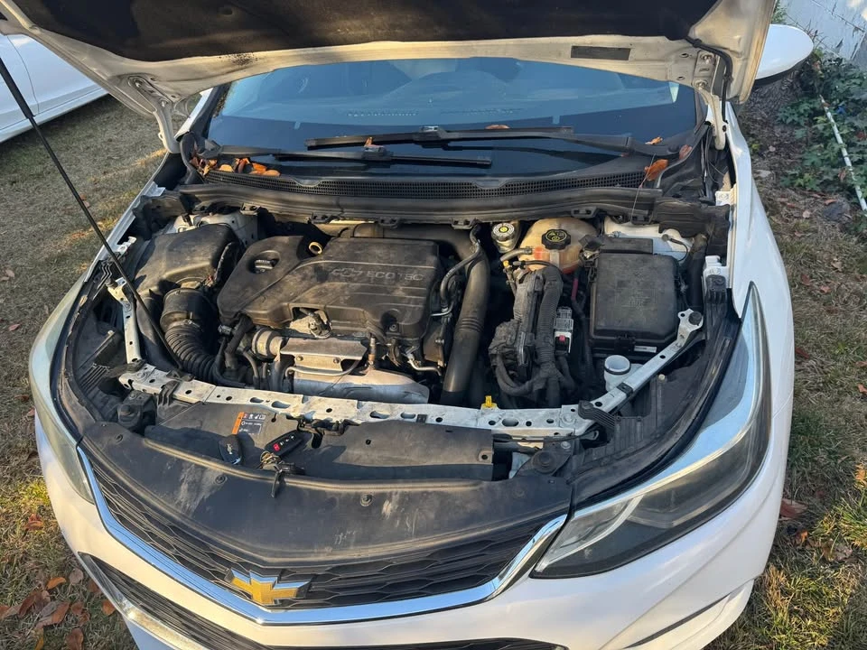2017 Chevrolet Cruze - Image 3 of 4