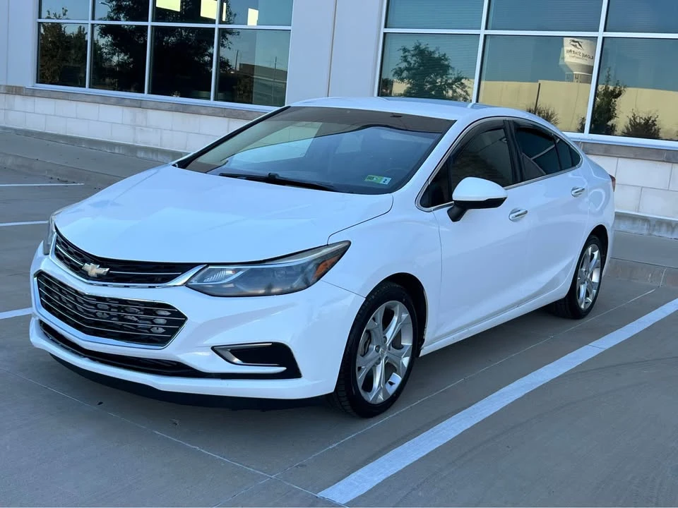 2017 Chevrolet Cruze - Image 3 of 17