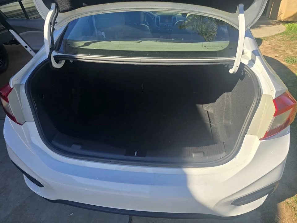 2017 Chevrolet Cruze - Image 7 of 12