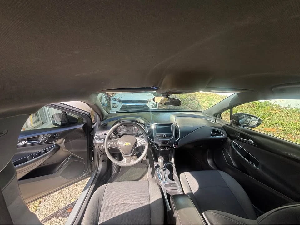 2017 Chevrolet Cruze - Image 10 of 11