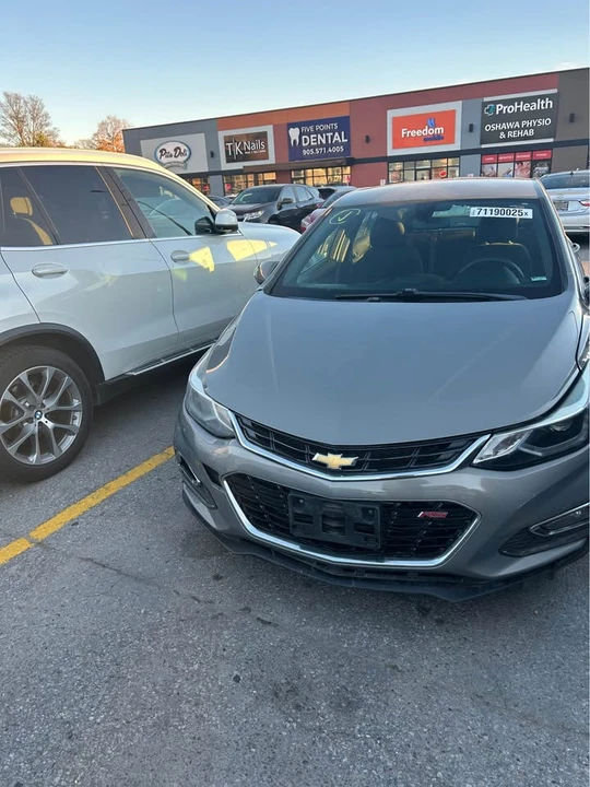 2017 Chevrolet Cruze - Image 2 of 13