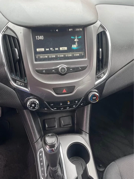 2017 Chevrolet Cruze - Image 17 of 19