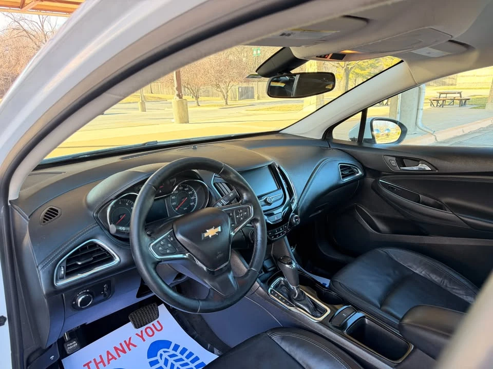 2017 Chevrolet Cruze - Image 14 of 20